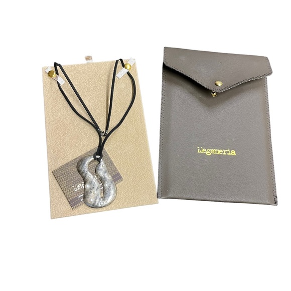 YVEL MEGEMERIA Sterling Silver Eishet Chayal Pendant